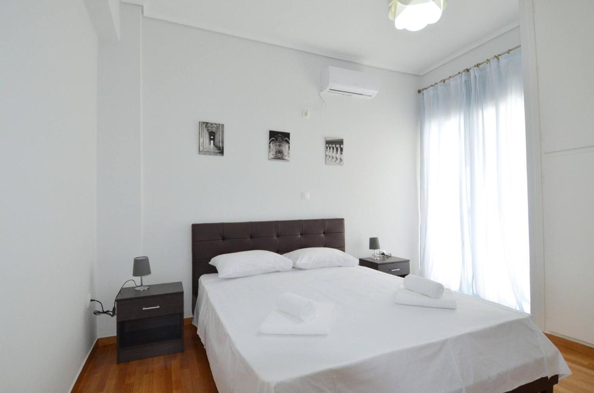 A Spacious Minimal Apatment At Chalandri Athene Buitenkant foto